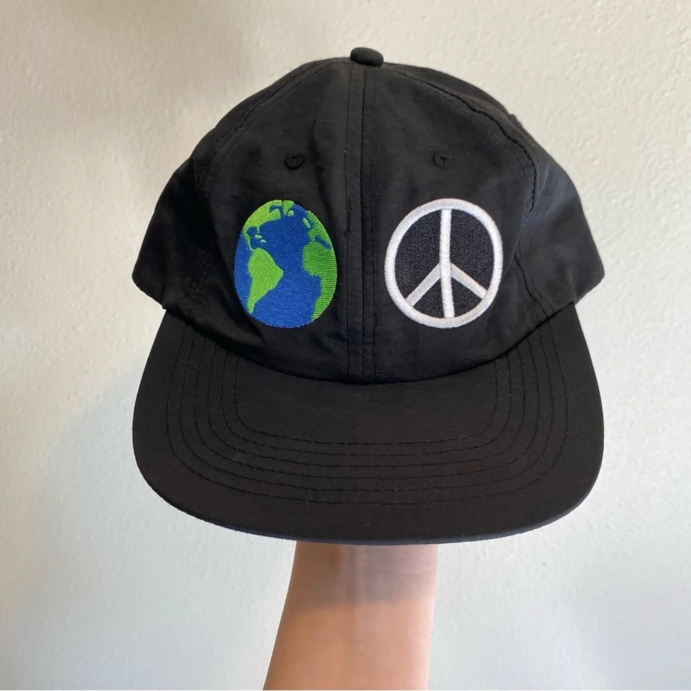 NWT Boss Dog World Peace Hat Nylon Buckle- Black Earth Peace Sign